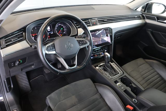 Volkswagen Passat 2.0 TDI Elegance ACC+KAM+MATRIX+AHK
