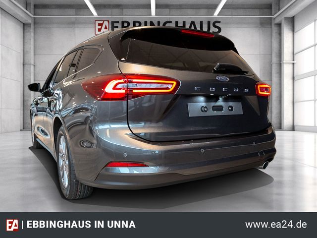 Ford Focus Turnier 1.0 EcoBoost Titanium Edition Navi