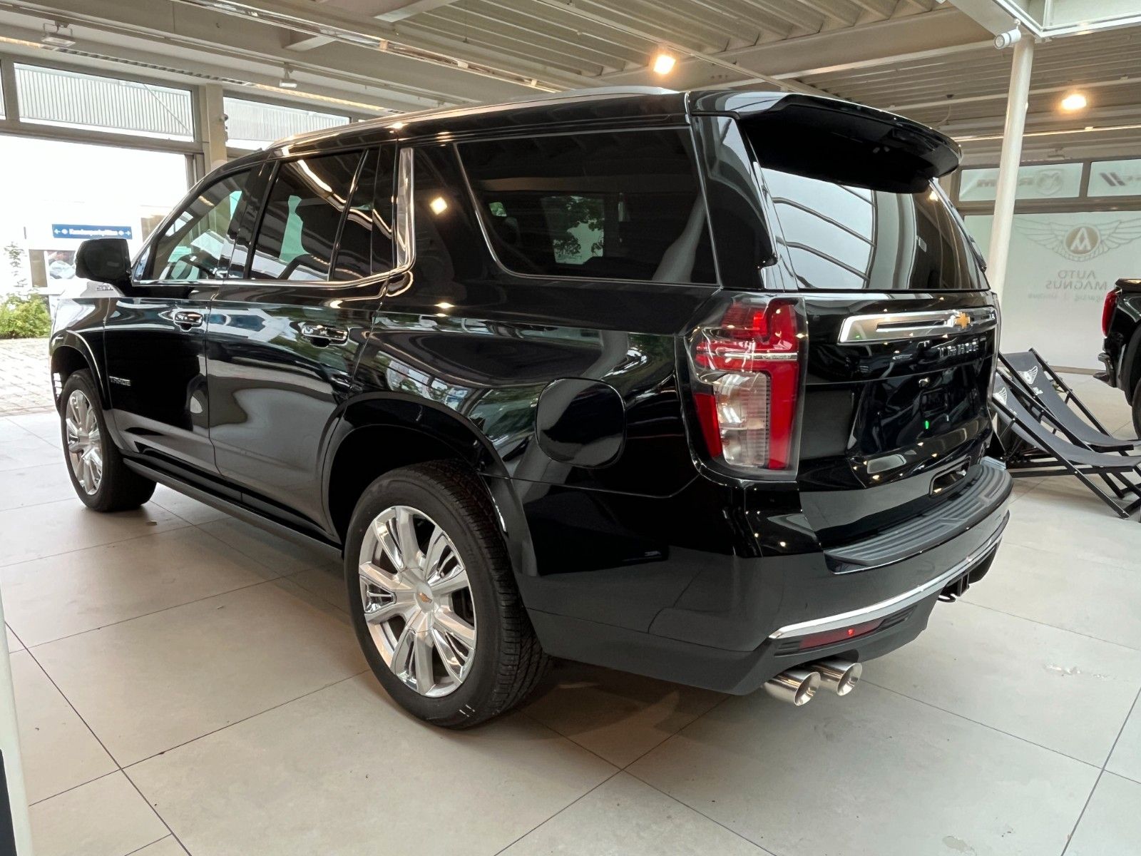 Fahrzeugabbildung Chevrolet Tahoe High Country 6.2