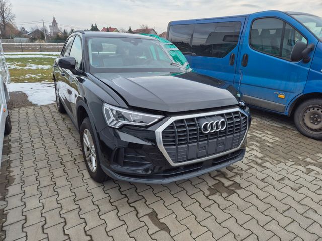 Audi Q3 45 TFSI e LED ACC