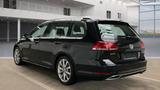 Volkswagen Golf VII Var. 1.5 TSI Highline DSG LED Einparkh. - Volkswagen Golf: V5