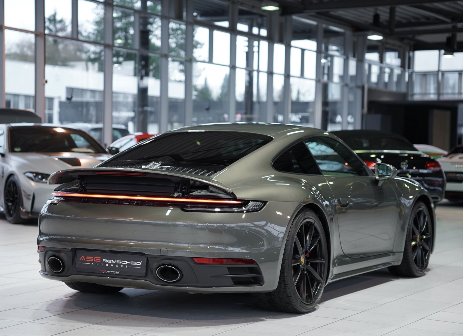 Porsche 992