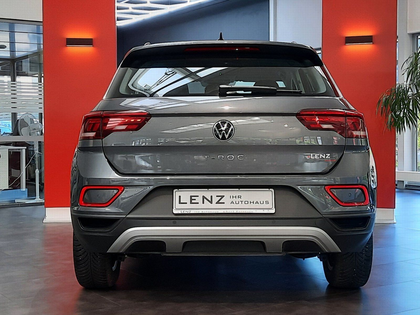 Fahrzeugabbildung Volkswagen T-Roc TSI *AHK*Standhzg*Cam*LED*Sitzhzg*Navi*ACC