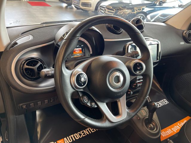 Smart ForTwo coupe 52kW *19%MwSt*MFL*NAVI*SHZ*