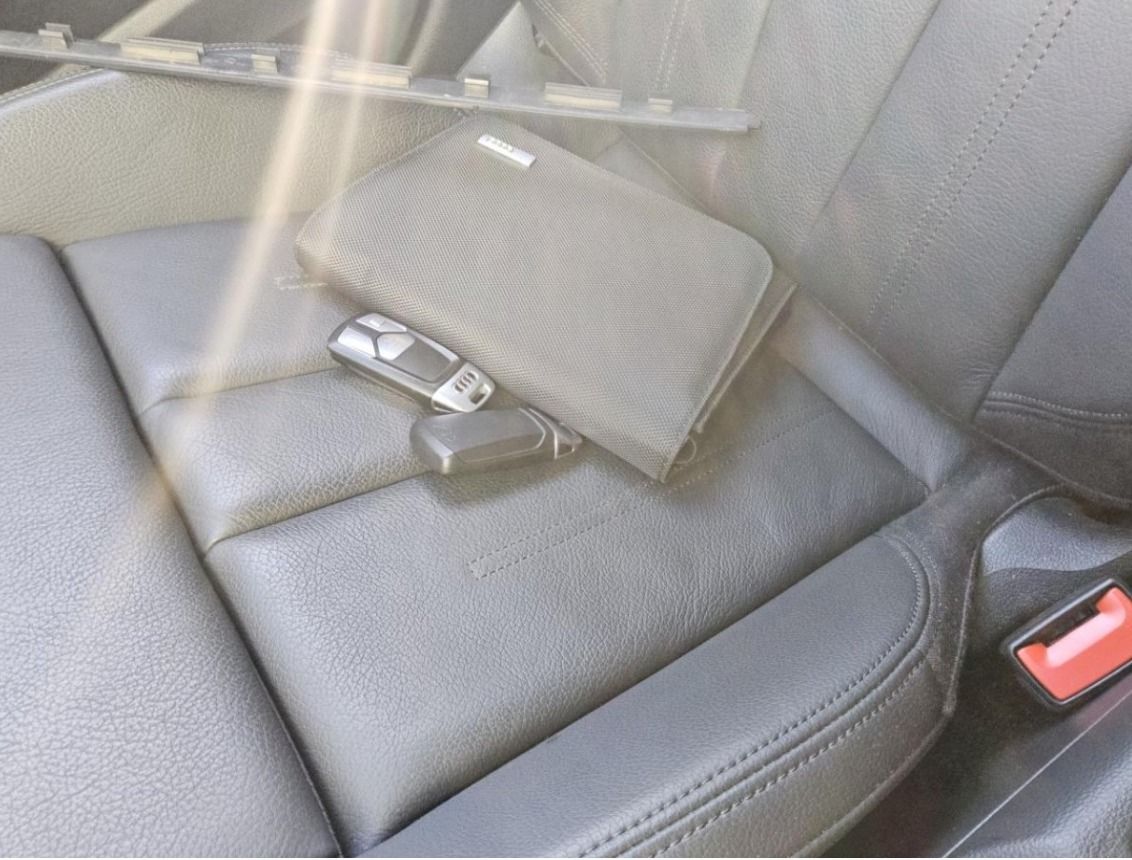 Fahrzeugabbildung Audi A4 Avant 45 TFSI quattro S-LINE TURBO-BLUE B&O