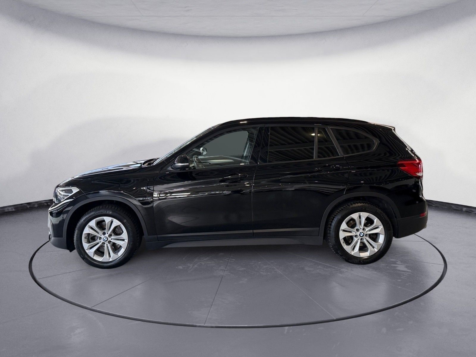 BMW X1 xDrive25e Advantage Klima PDC Kamera AHK Sitz foto 4