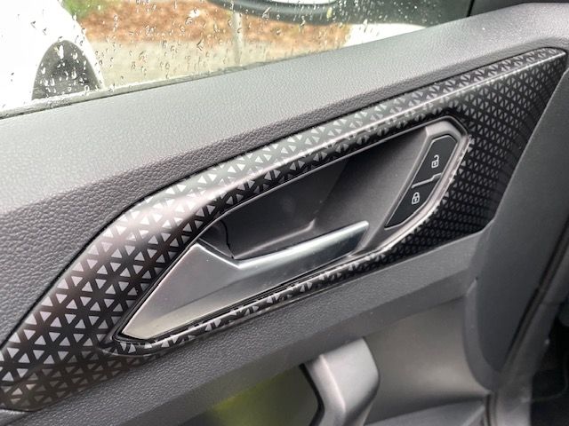 T-Cross 1.0 TSI DSG Style Navi  LED Kamera digit