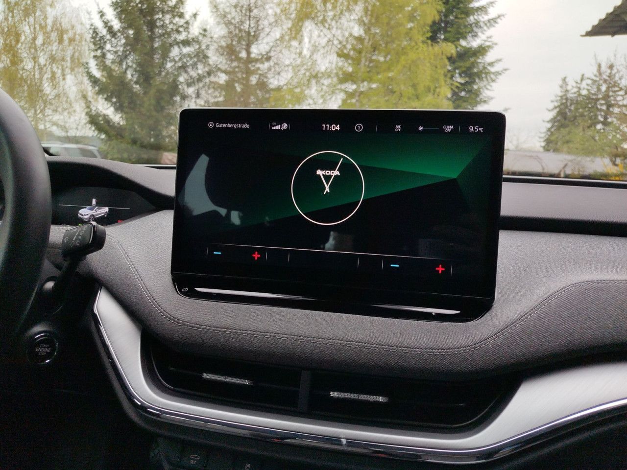 Fahrzeugabbildung SKODA Enyaq 50 109/55 E1H
