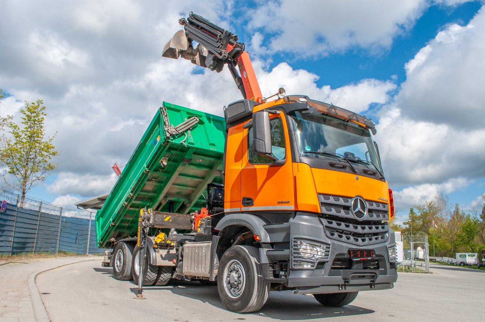 Mercedes-Benz Arocs 2548 6x4 HAD Kipper PK 18.502SH Funk