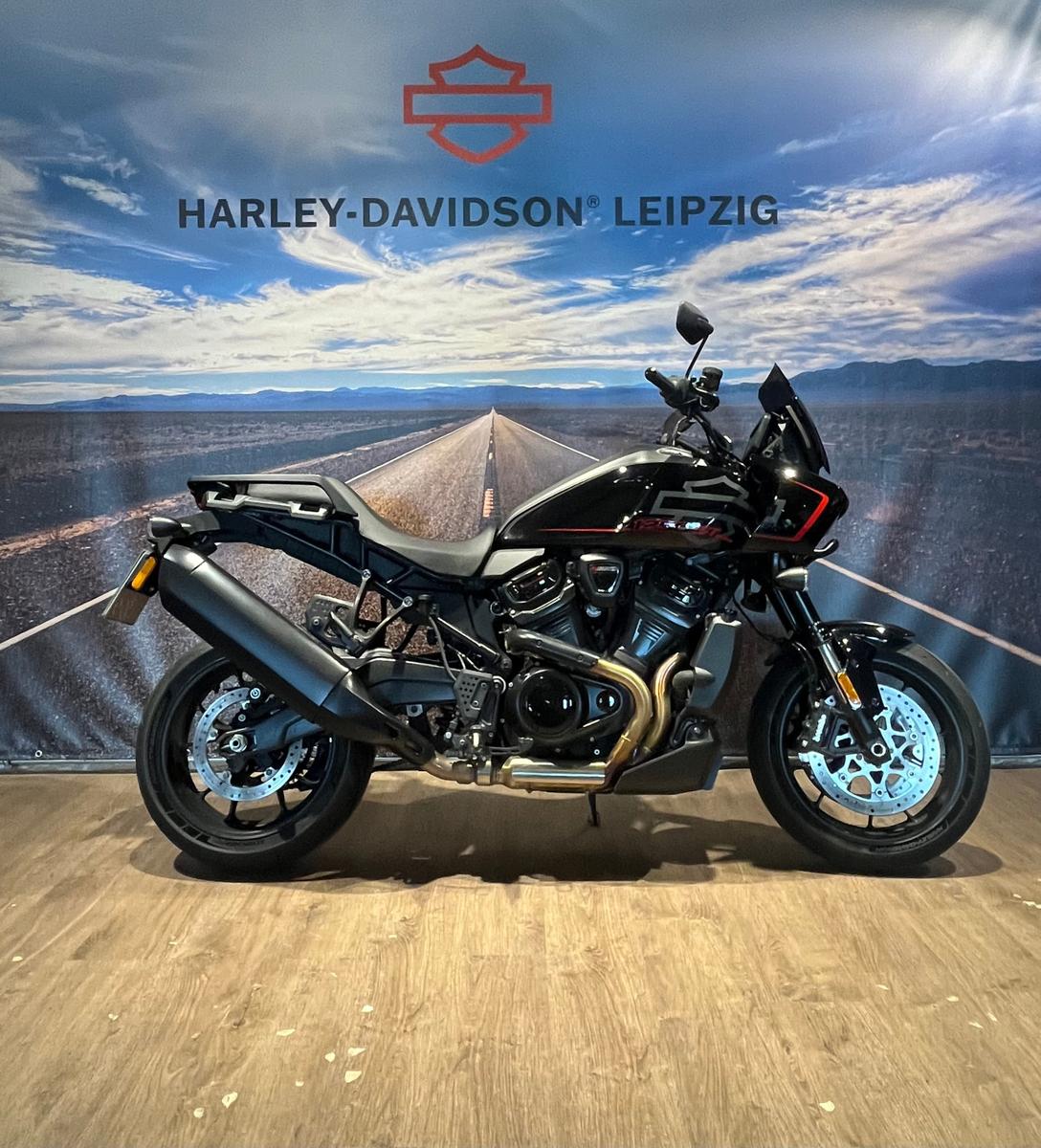 Harley-Davidson Pan America ST