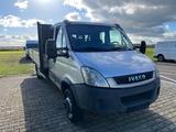 Iveco Daily 70C17D 7 Sitze 1. Hand Webasto Klima EURO5 - Iveco Diesel Abschleppwagen 70c17