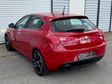 Alfa Romeo Giulietta TB Turismo-PDC-Klima-2.Hand-8fach - Alfa Romeo Giulietta: Rot