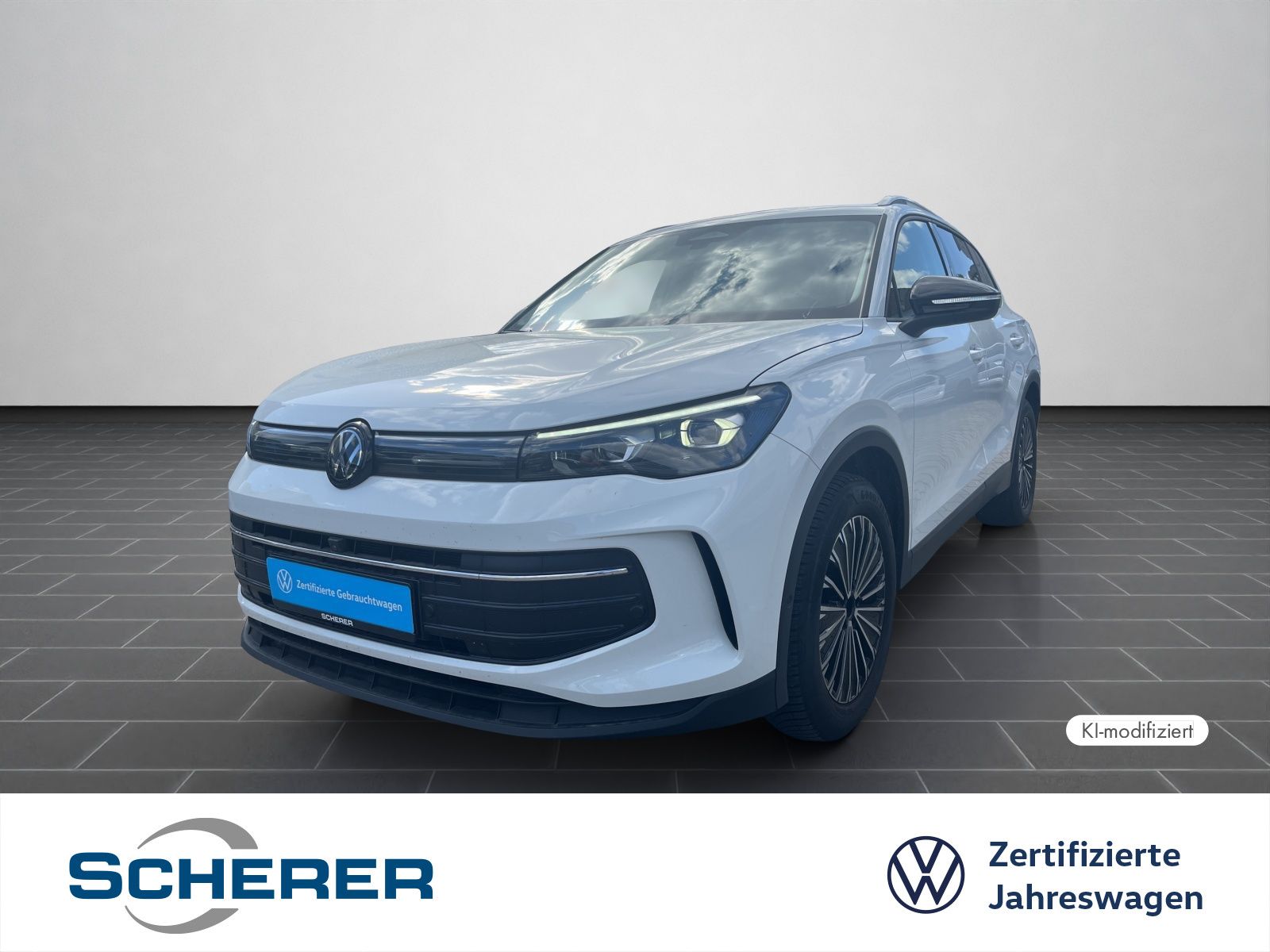 Volkswagen Tiguan ENERGY 1.5 eTSI DSG IQ.LIGHT NAVI AHK ARE