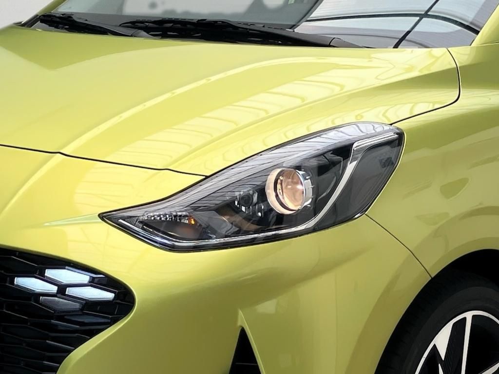 Fahrzeugabbildung Hyundai i10 1.2 Benzin M/T Prime KlimaA Navi KAM PDC