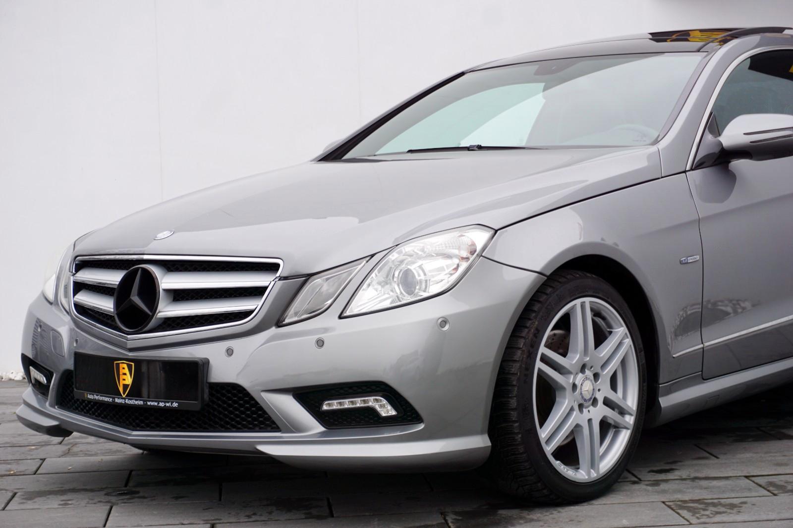 Mercedes-Benz E 350 CGI BE Coupe *3xAMG-Line~PANO~Sitzbel.~2Hd