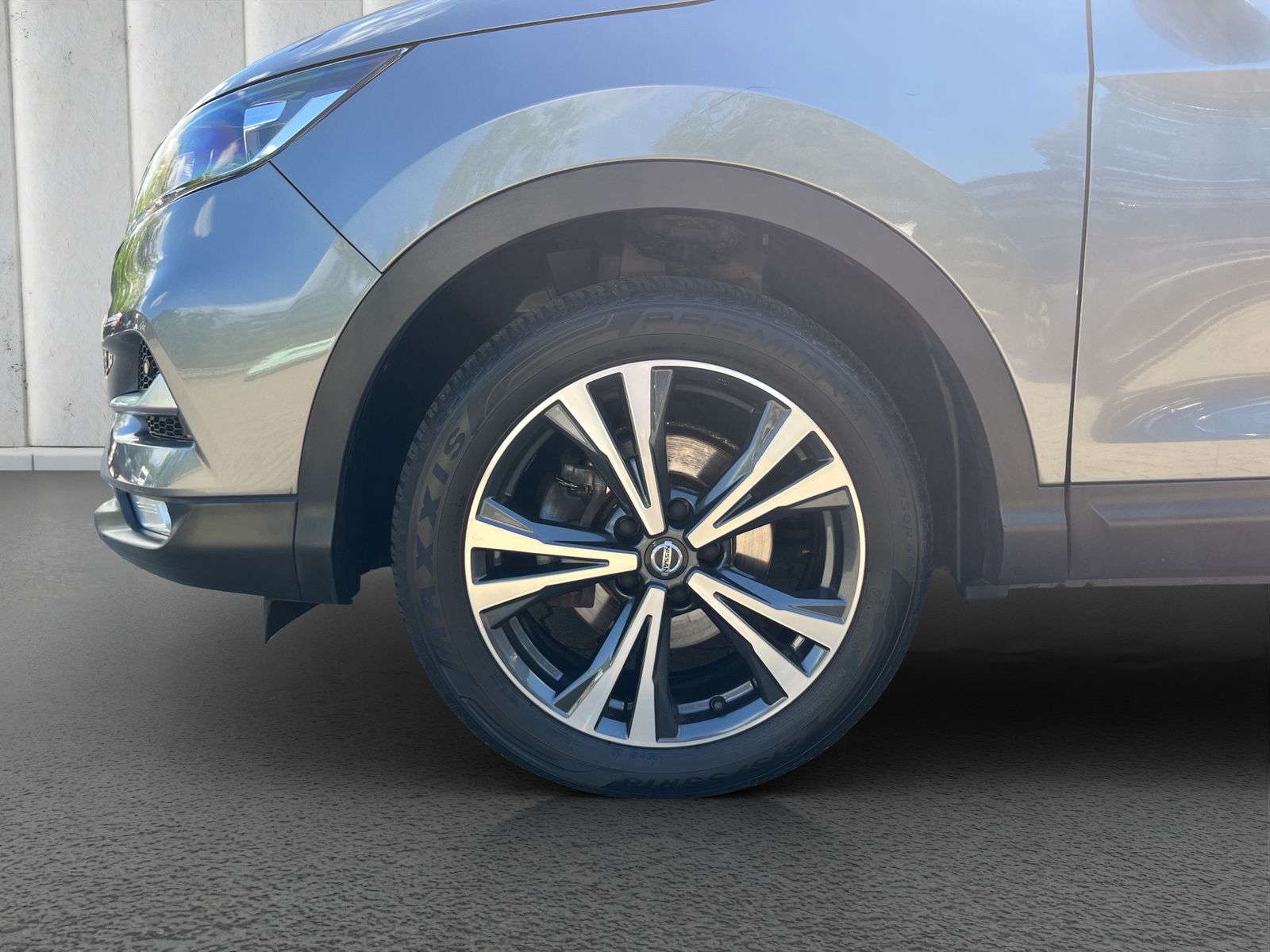 Fahrzeugabbildung Nissan Qashqai SHZ*NAVI*360°Kamera*PDC*AHK*LED*Pano**