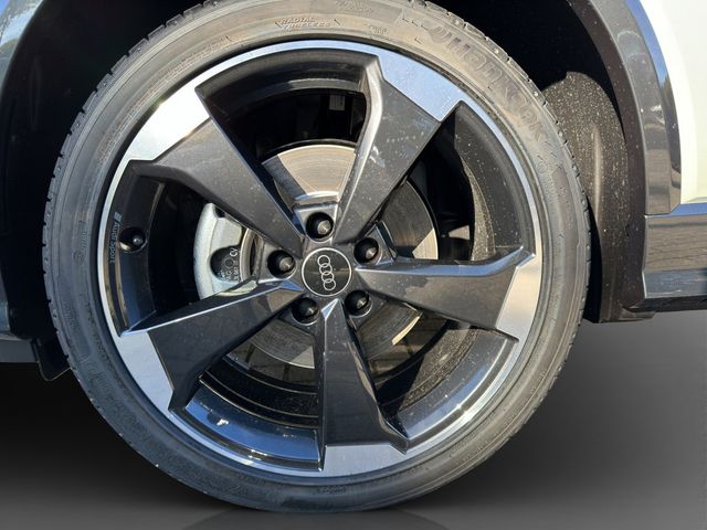 Q2 S line 35 TFSI 110150 kWPS S tronic