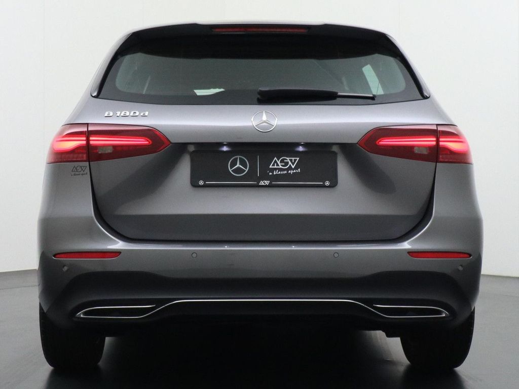 Mercedes-Benz B 180 180d Luxury Line