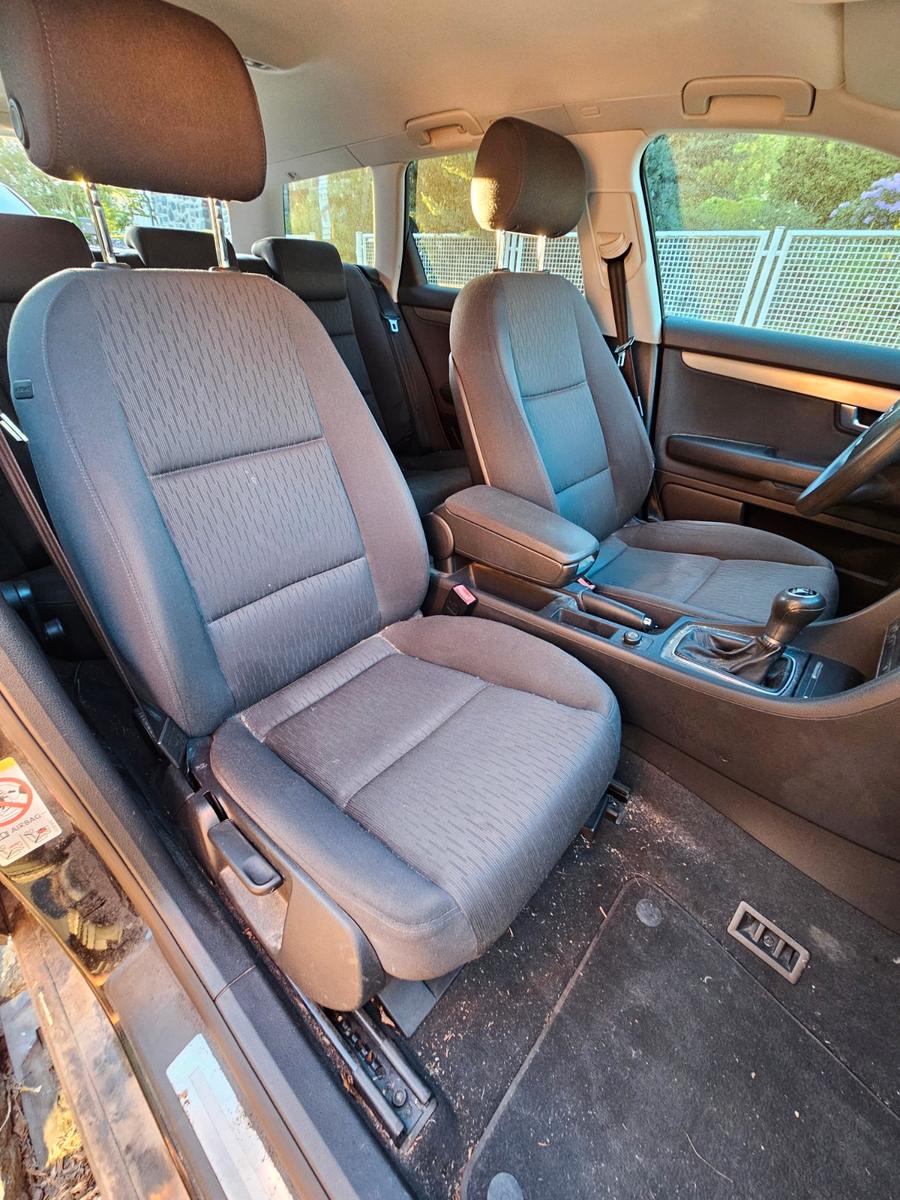 Audi A4 2006 — photo 13