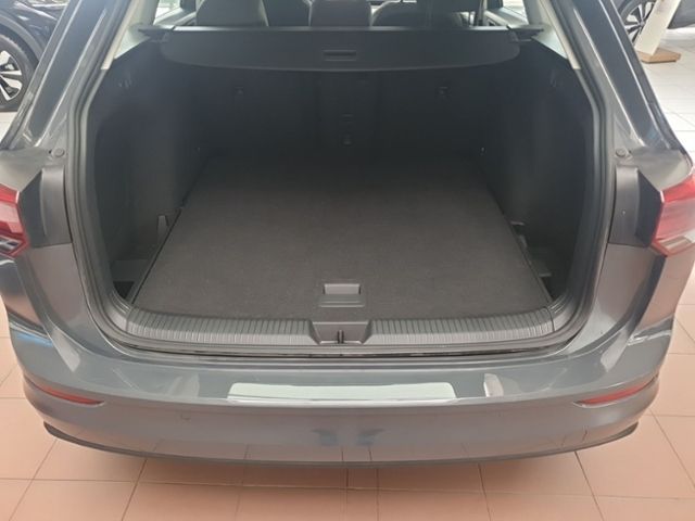 Fahrzeugabbildung Volkswagen Golf Variant 1.0 TSI Life 4xSHZ. STDHZ. LED NAVI