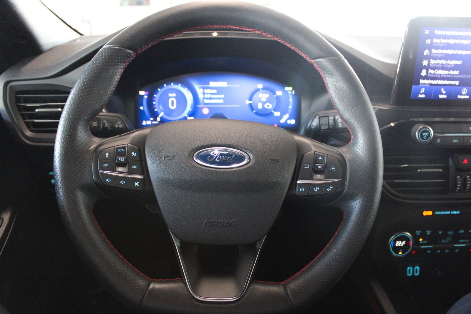Fahrzeugabbildung Ford Kuga PHEV Aut. ST-Line LED ACC HUD 2xCam WinterP