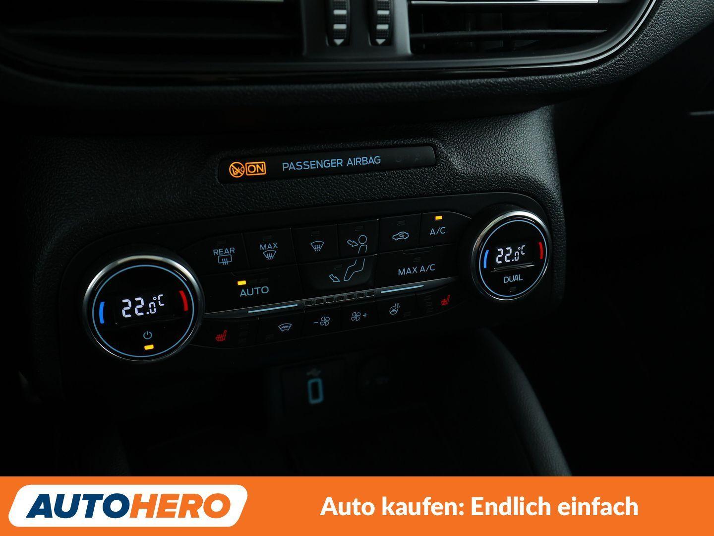 Ford Focus 1.5 EcoBoost ST-Line Aut.*NAVI*LED*ACC*CAM