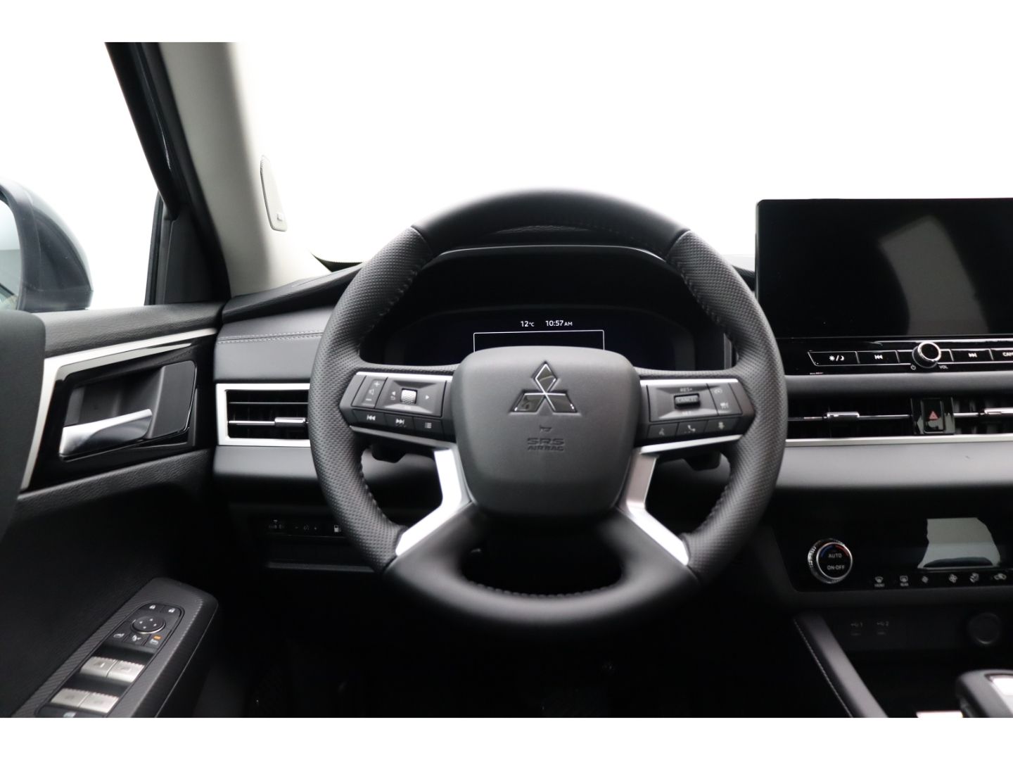Fahrzeugabbildung Mitsubishi Outlander Plug-in Hybrid BASIS ++Sitzheizung++