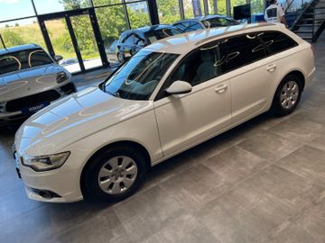 Audi A6 Avant 2.8 FSI quattro *NAVI*BI-XENON*ACC*PDC*