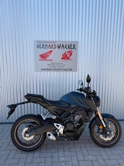 Honda CB125R