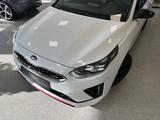 Kia ProCeed GT|1.HD|ACC|19"|H&R|JBL|CarPlay|Kamera - weiße Kia pro cee'd / ProCeed