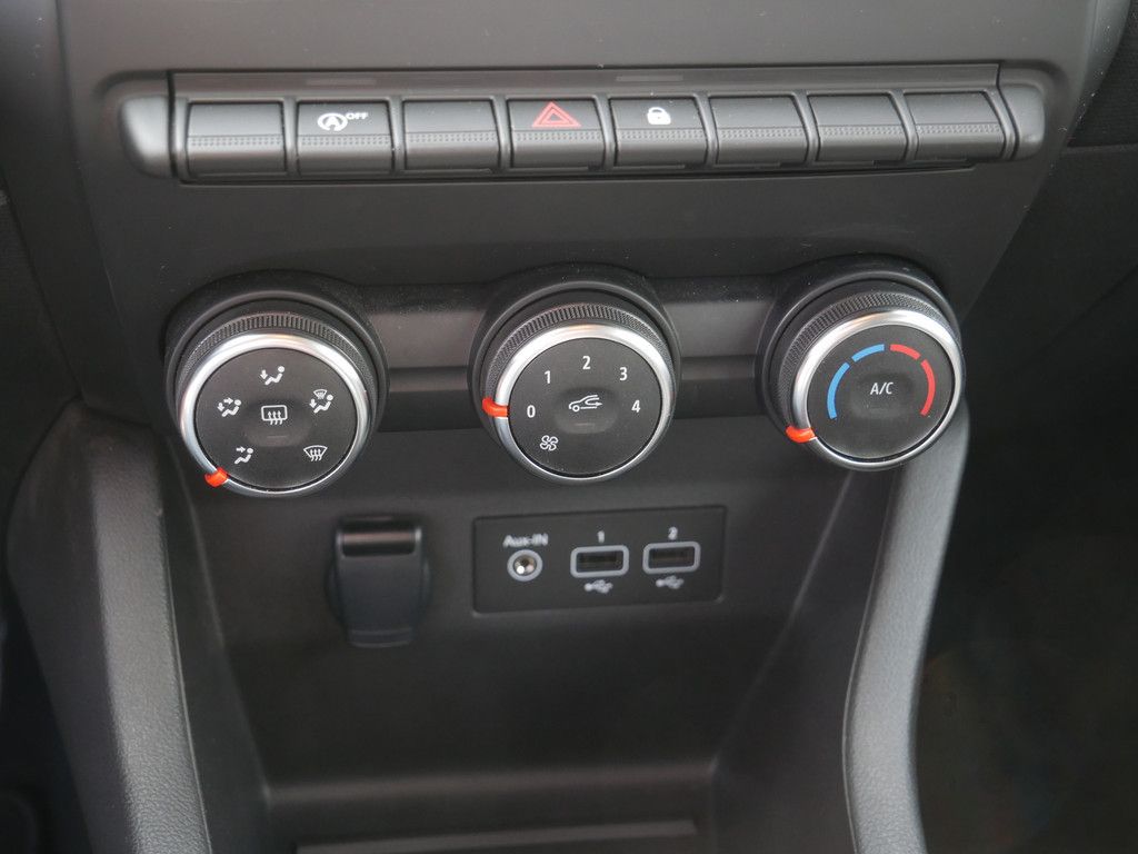 Fahrzeugabbildung Renault Clio Equilibre SCe 65 KLIMA LED SCHEINWERFER