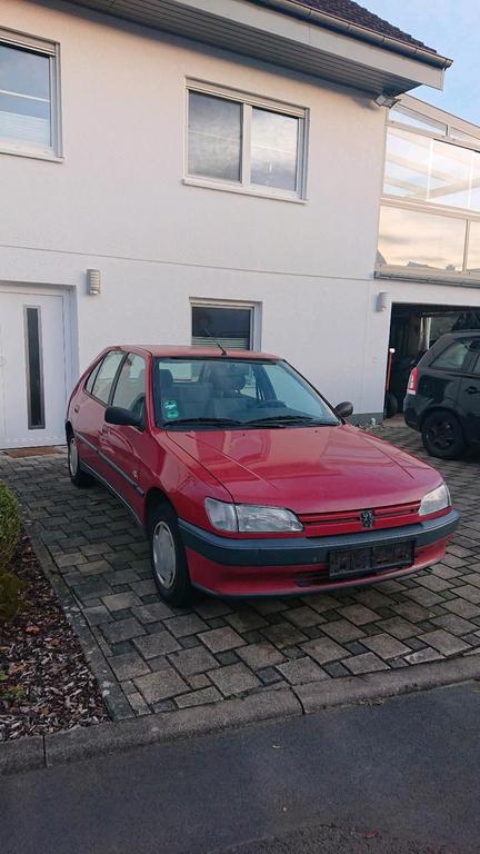 Peugeot 306