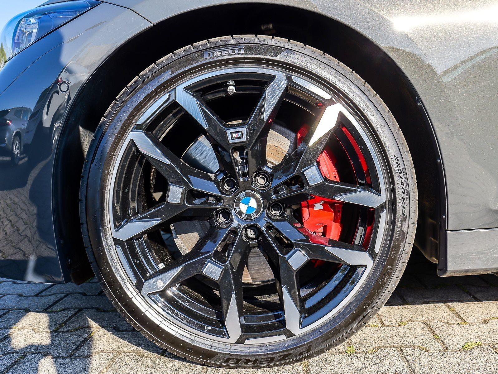 BMW 330 - Bild 4