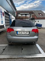 Audi A4 b7 2.7 TDI Avant s-line  - Audi A4 mit Diesel-Antrieb: Kombi, 7tdi