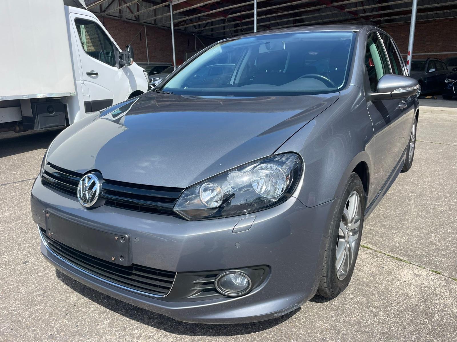 Volkswagen Golf VI R-Line AUTOMATIK/SHZ/PDC
