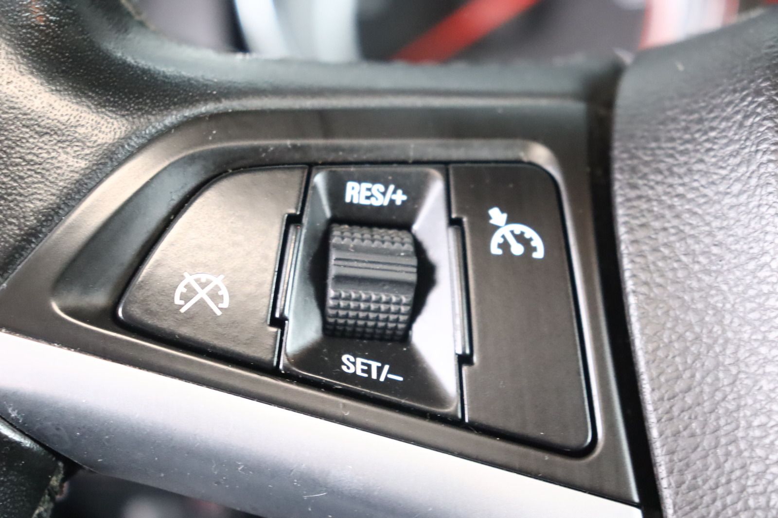 Fahrzeugabbildung Opel Astra Sports Tourer 2.0 CDTI Automatik