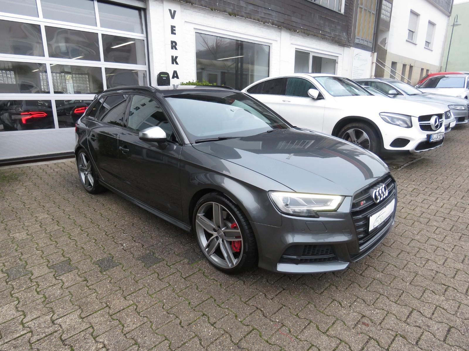 Audi S3 Sportback 2.0 TFSI quattro