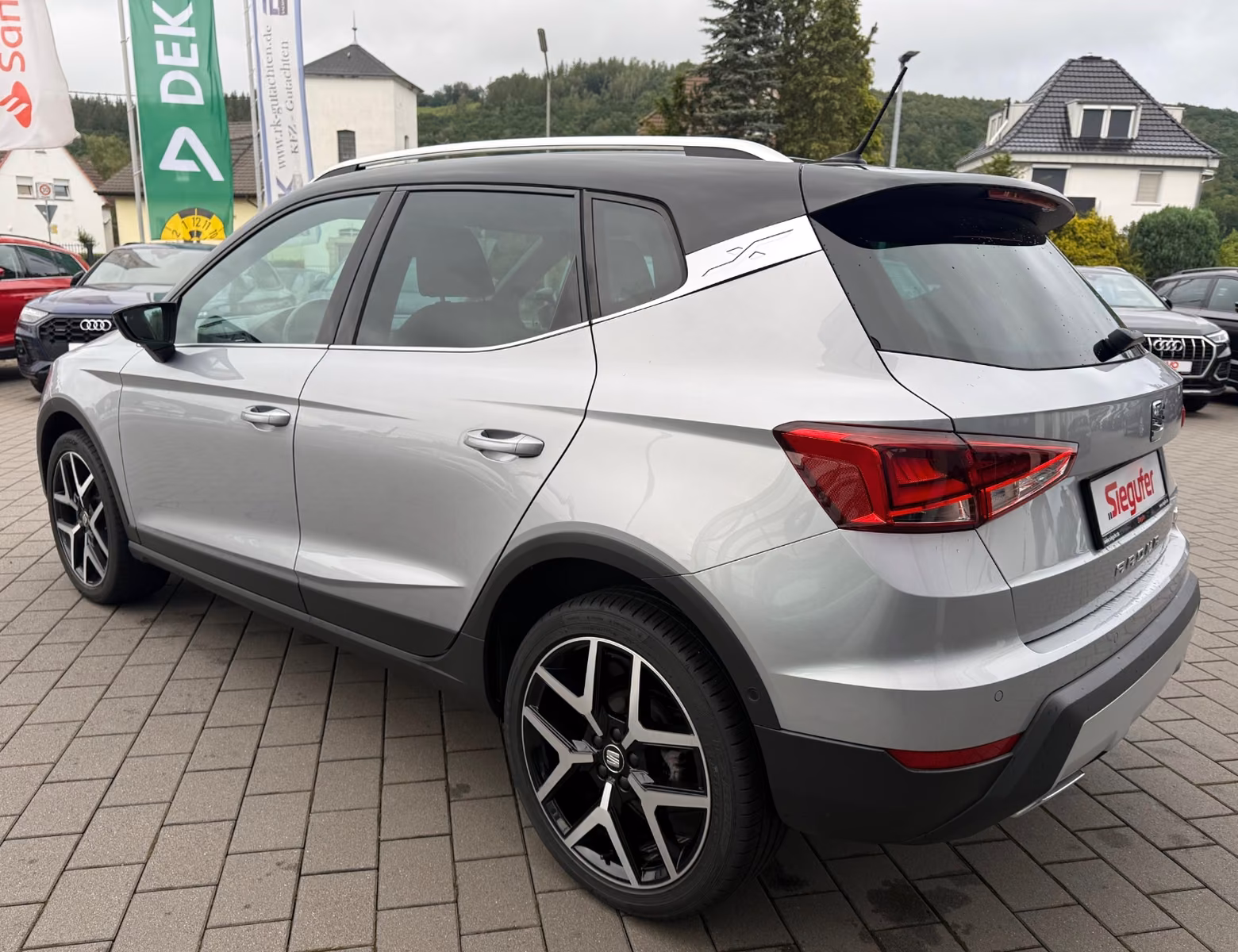 Seat Arona FR 1.0 TSI sport/R-Kamera/DAB+/beats