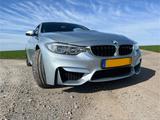BMW M4 Coupé M4 - silberne BMW M4