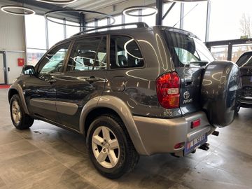 Toyota RAV 4 RAV4 2.0 Sol *AHK*RADIO*TÜV NEU*KLIMA*