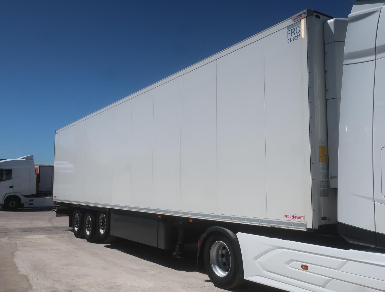 Schmitz Cargobull ca.90 m³ Doppelstock Thermo King SLXi 300