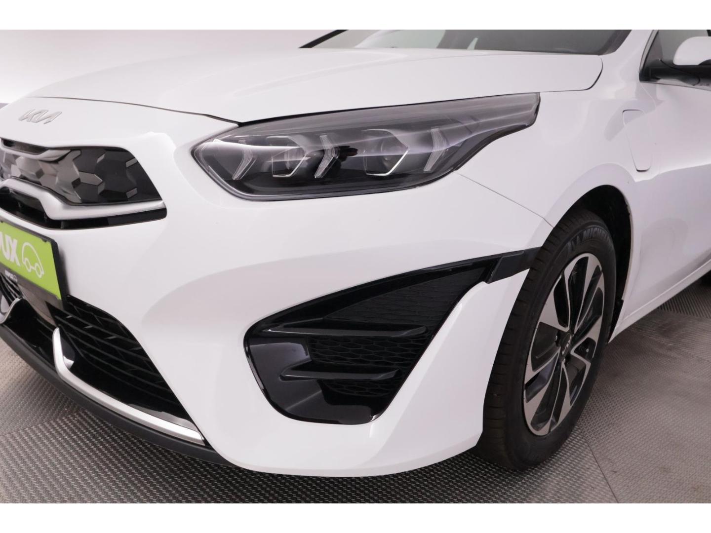 Kia Ceed_sw 1.6Hybrid Aut.Spirit+LED+NAVI+KAMERA+SHZ