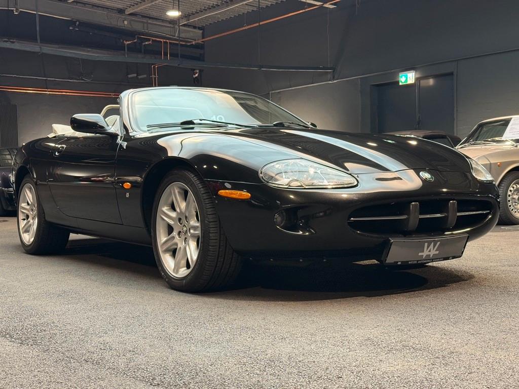 Jaguar XK8 CABRIO/TOP GEPFLEGT/NEUES DACH/HISTORIE