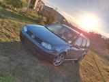 Volkswagen VW Golf IV Variant Comfortline 1,9 TDI - Volkswagen Golf: Iv Variant TDI