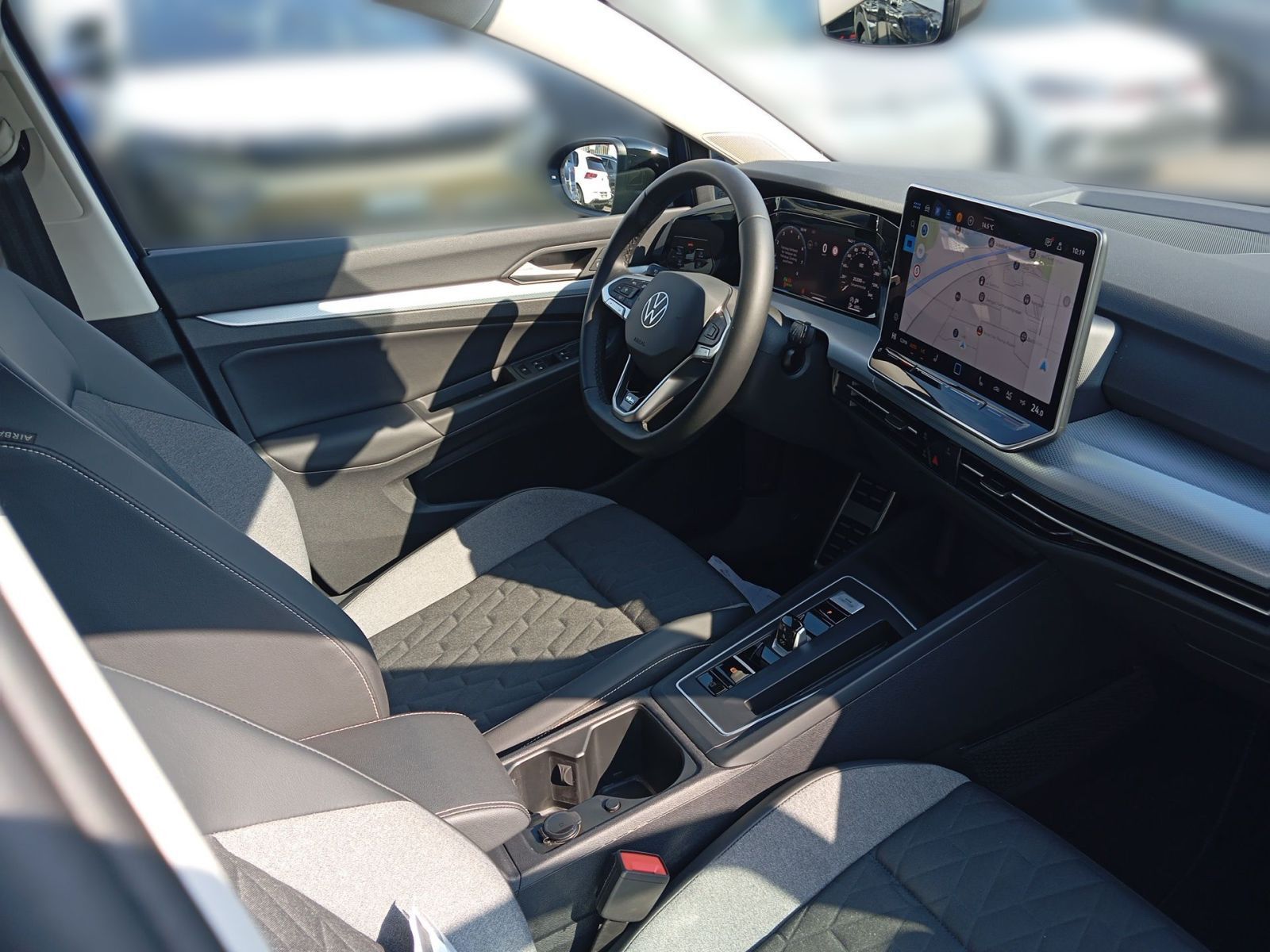 Volkswagen Golf - Bild 12