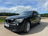 BMW X1 xDrive20d - M-Sportpaket Leder Navi Xenon AHK