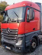 Mercedes-Benz Actros 1833