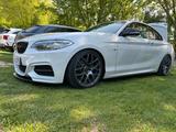 BMW 2er 240i Perlmuttweiß B58 - BMW: E24