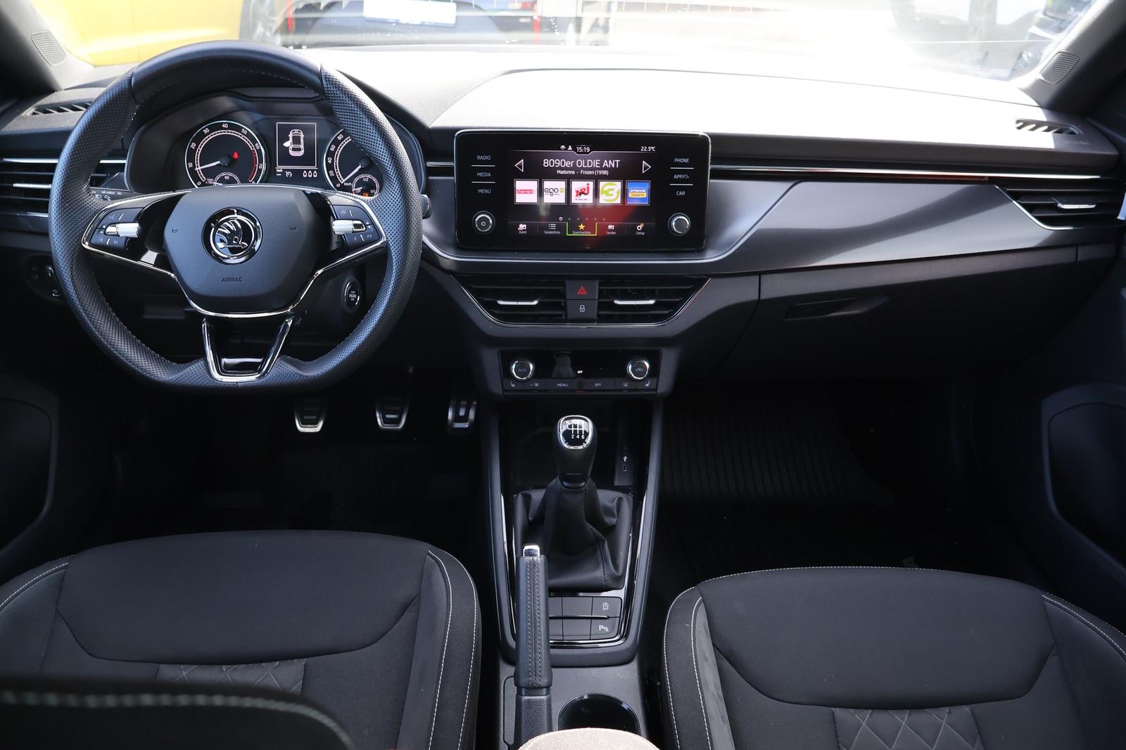 Skoda Scala 1.5 TSI Style LED Sitzheizung Tempomat PDC
