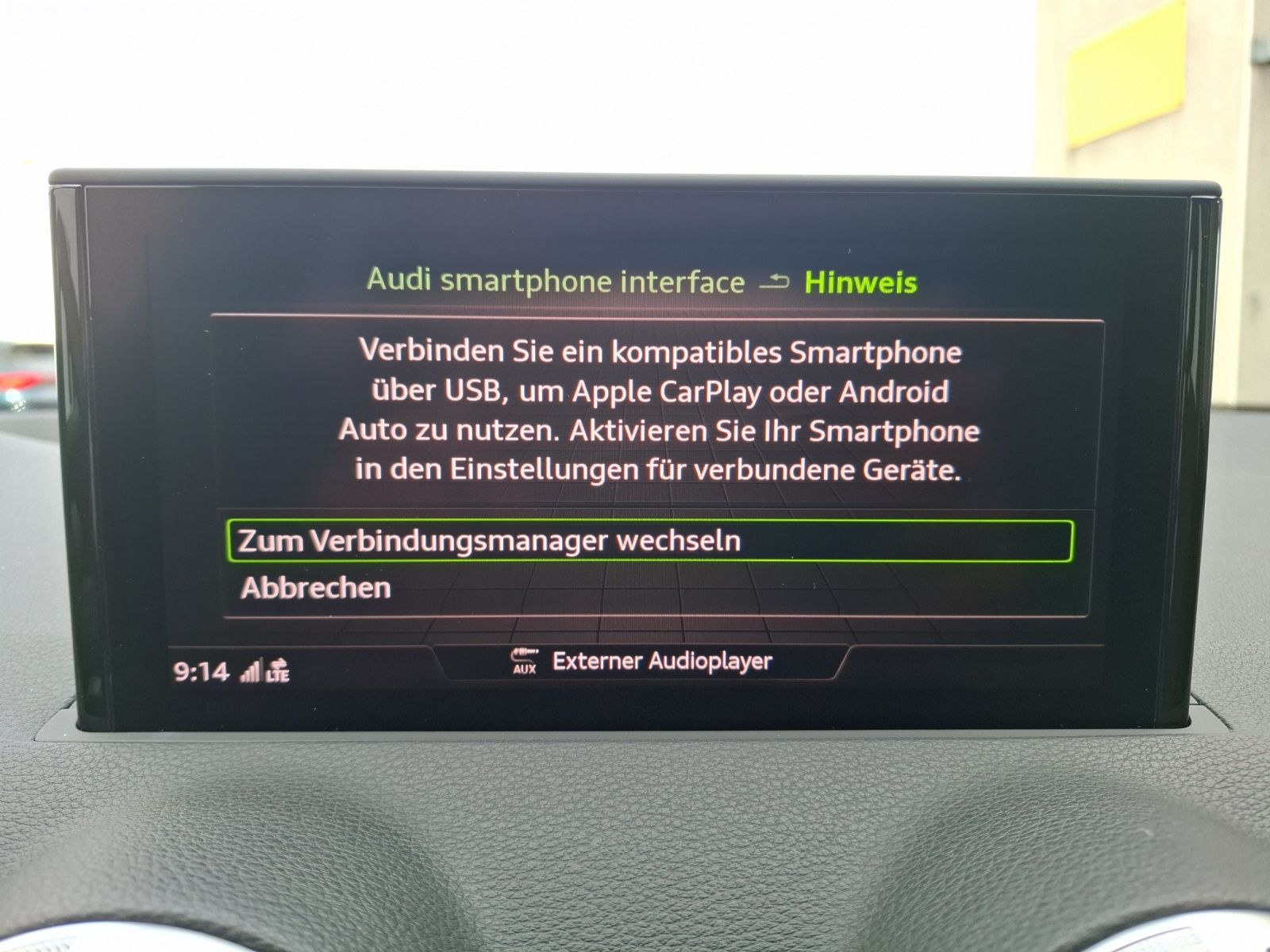 Fahrzeugabbildung Audi Q2 35 TFSI advanced S-tronic LED Navi AVC ACC RF